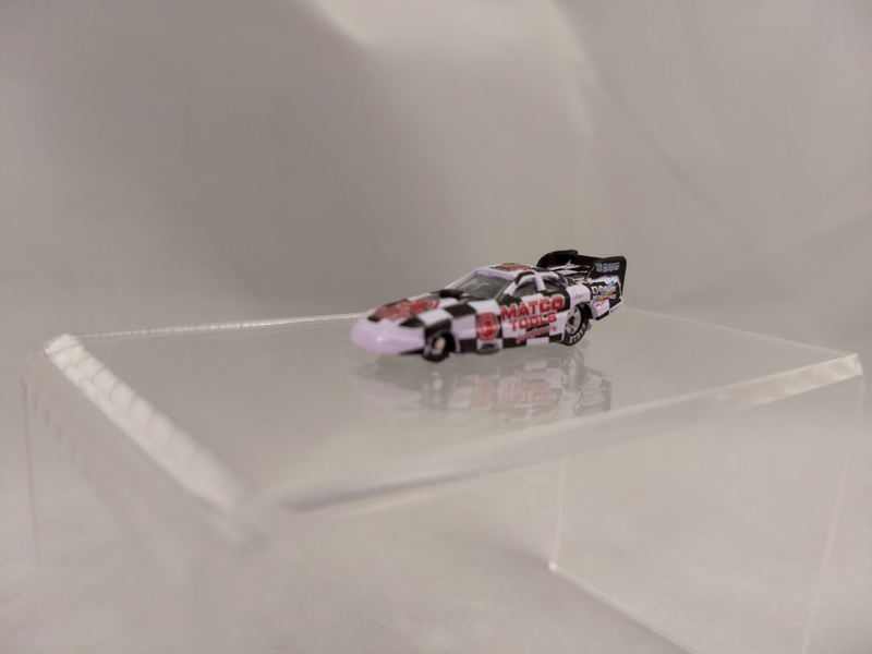 Illustration for article titled Micro Monday: This car sure looks funny.